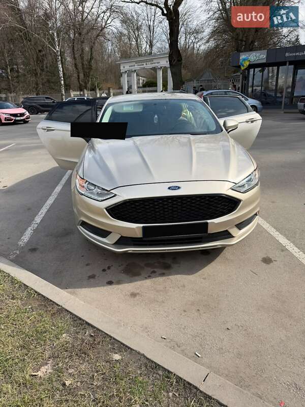 Седан Ford Fusion 2016 в Киеве фото 13 Седан Ford Fusion 2016 в Киеве