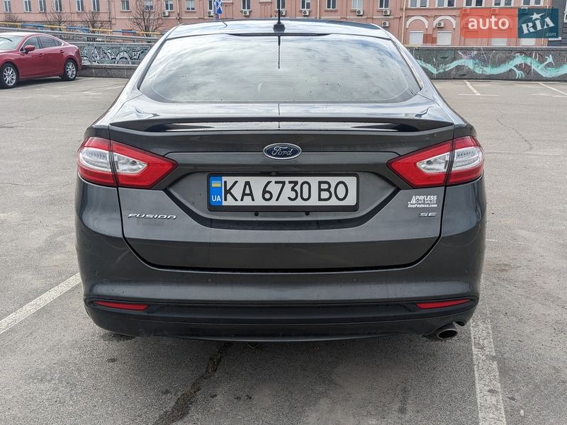 Седан Ford Fusion 2015 в Киеве фото 5 Седан Ford Fusion 2015 в Киеве