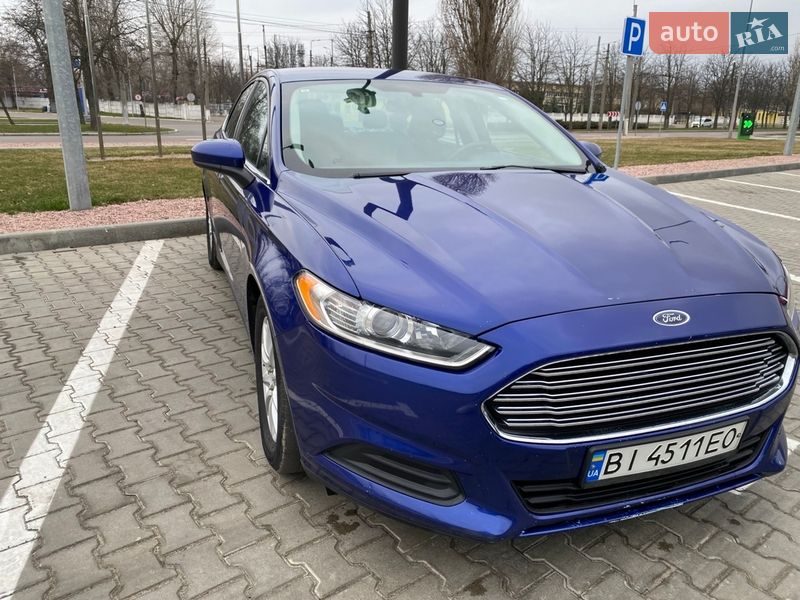 Седан Ford Fusion 2015 в Кременчуге