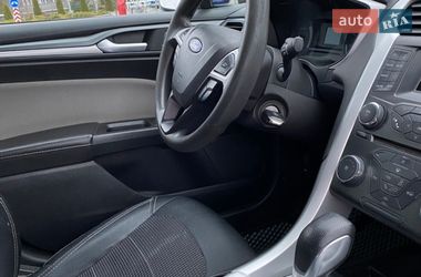 Седан Ford Fusion 2015 в Кременчуге