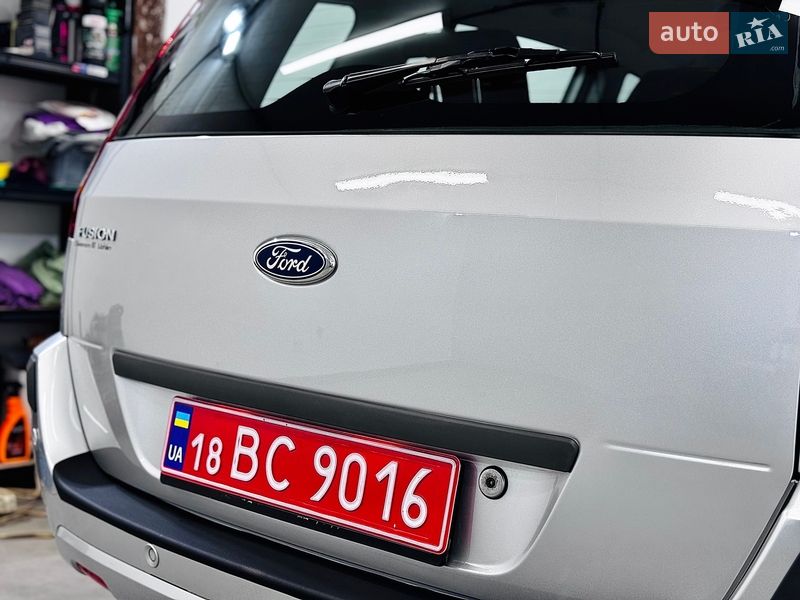 Хэтчбек Ford Fusion 2007 в Стрые