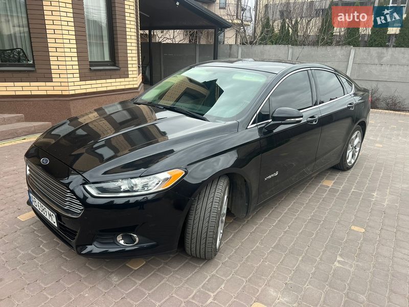 Седан Ford Fusion 2014 в Виннице