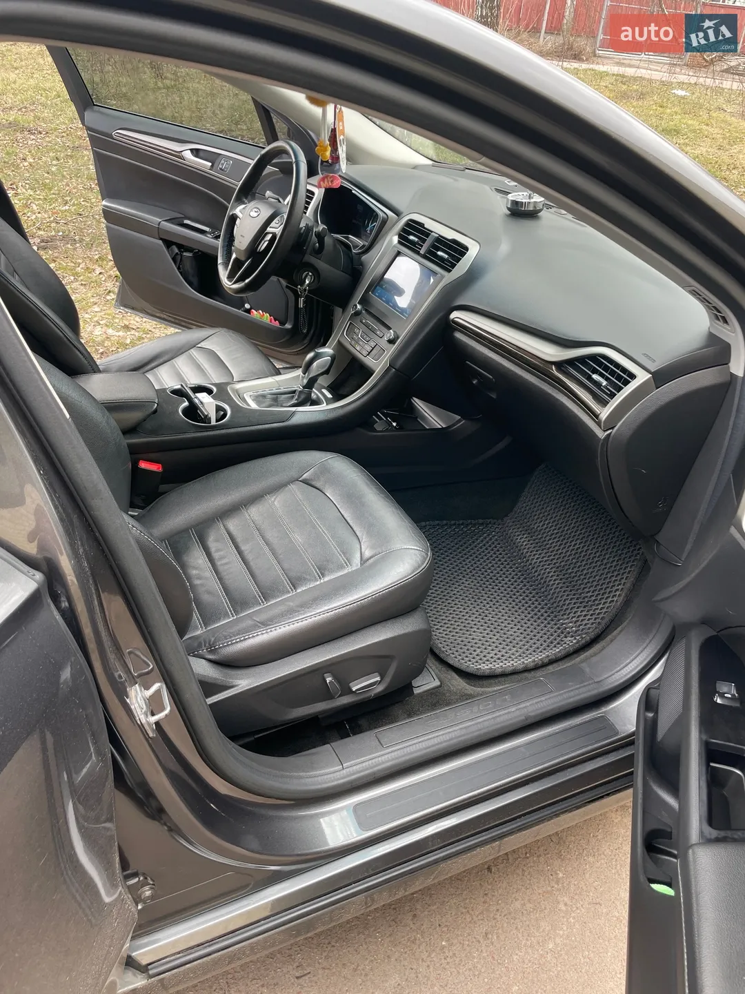 2016 Ford Fusion - мініатюра 18