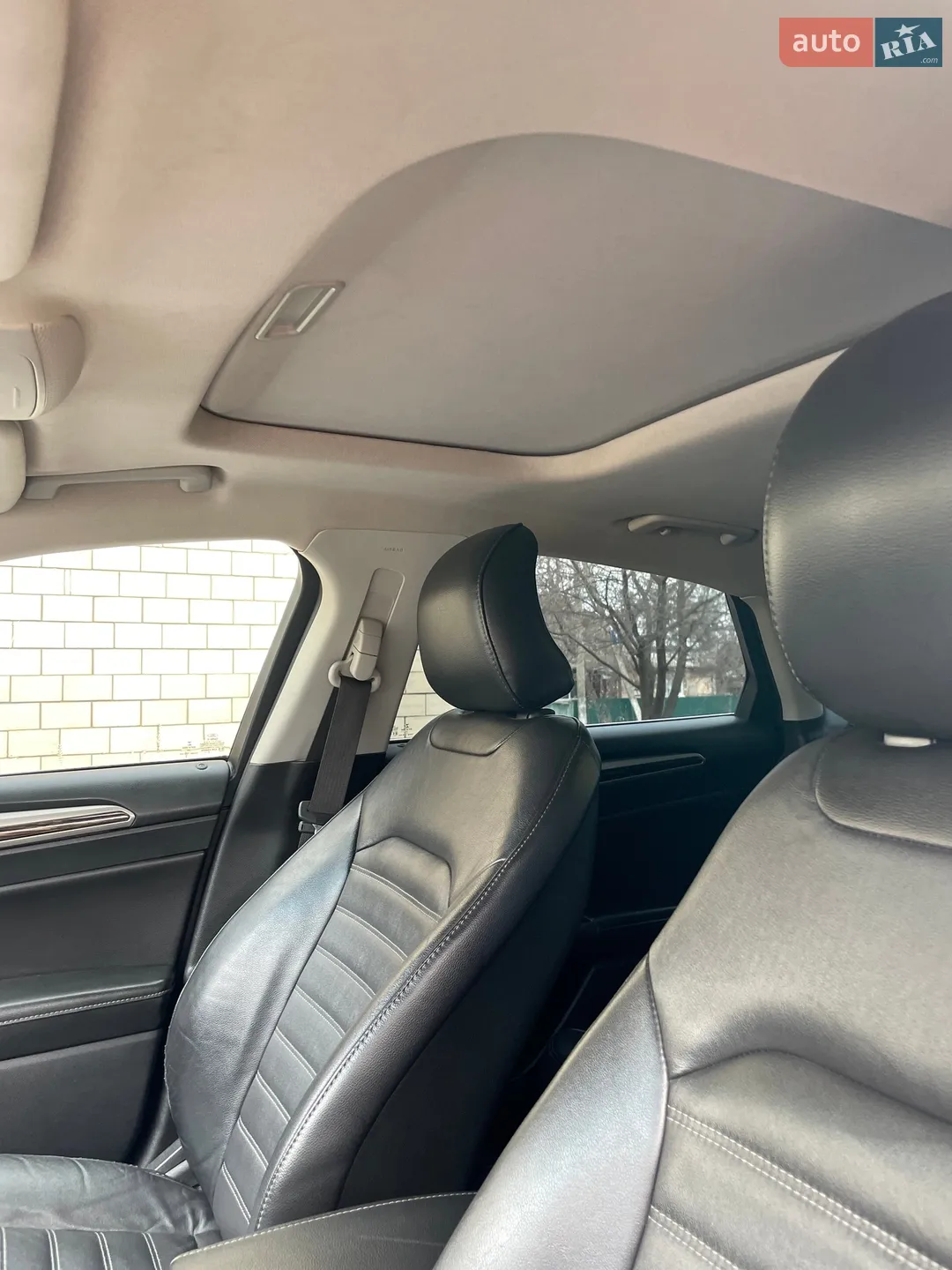 2016 Ford Fusion - мініатюра 27