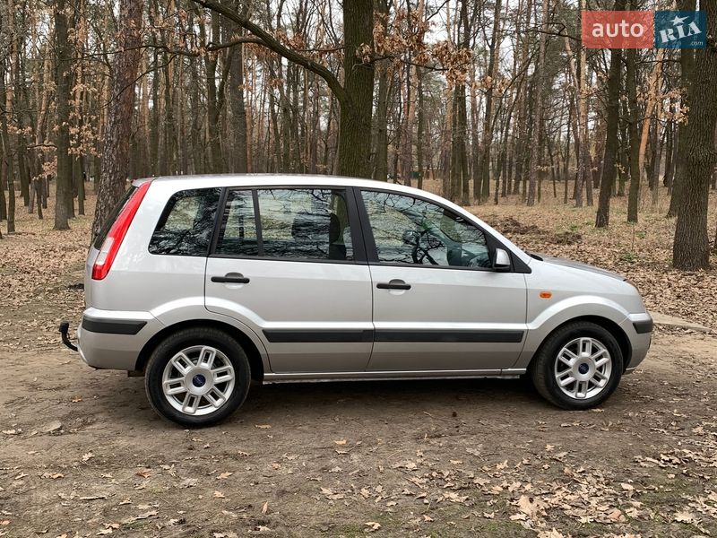 Хетчбек Ford Fusion 2008 в Києві фото Хетчбек Ford Fusion 2008 в Києві