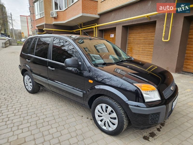 Хэтчбек Ford Fusion 2010 в Виннице