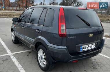 Хэтчбек Ford Fusion 2008 в Киеве