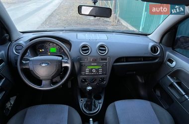 Хэтчбек Ford Fusion 2008 в Киеве