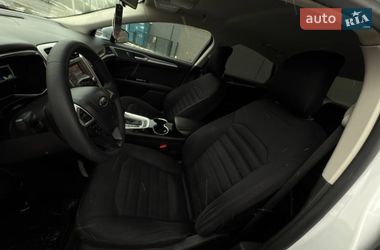Седан Ford Fusion 2013 в Ивано-Франковске