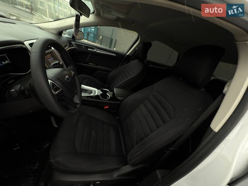 Седан Ford Fusion 2013 в Ивано-Франковске