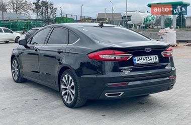 Седан Ford Fusion 2019 в Житомире