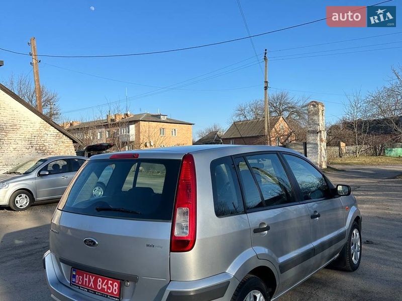 Хэтчбек Ford Fusion 2006 в Хороле фото 11 Хэтчбек Ford Fusion 2006 в Хороле