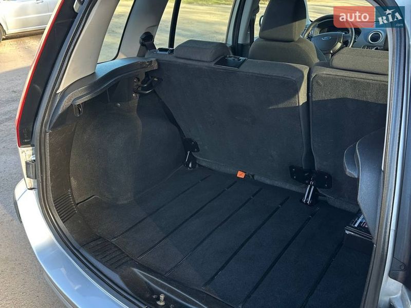 Хэтчбек Ford Fusion 2006 в Хороле фото 29 Хэтчбек Ford Fusion 2006 в Хороле