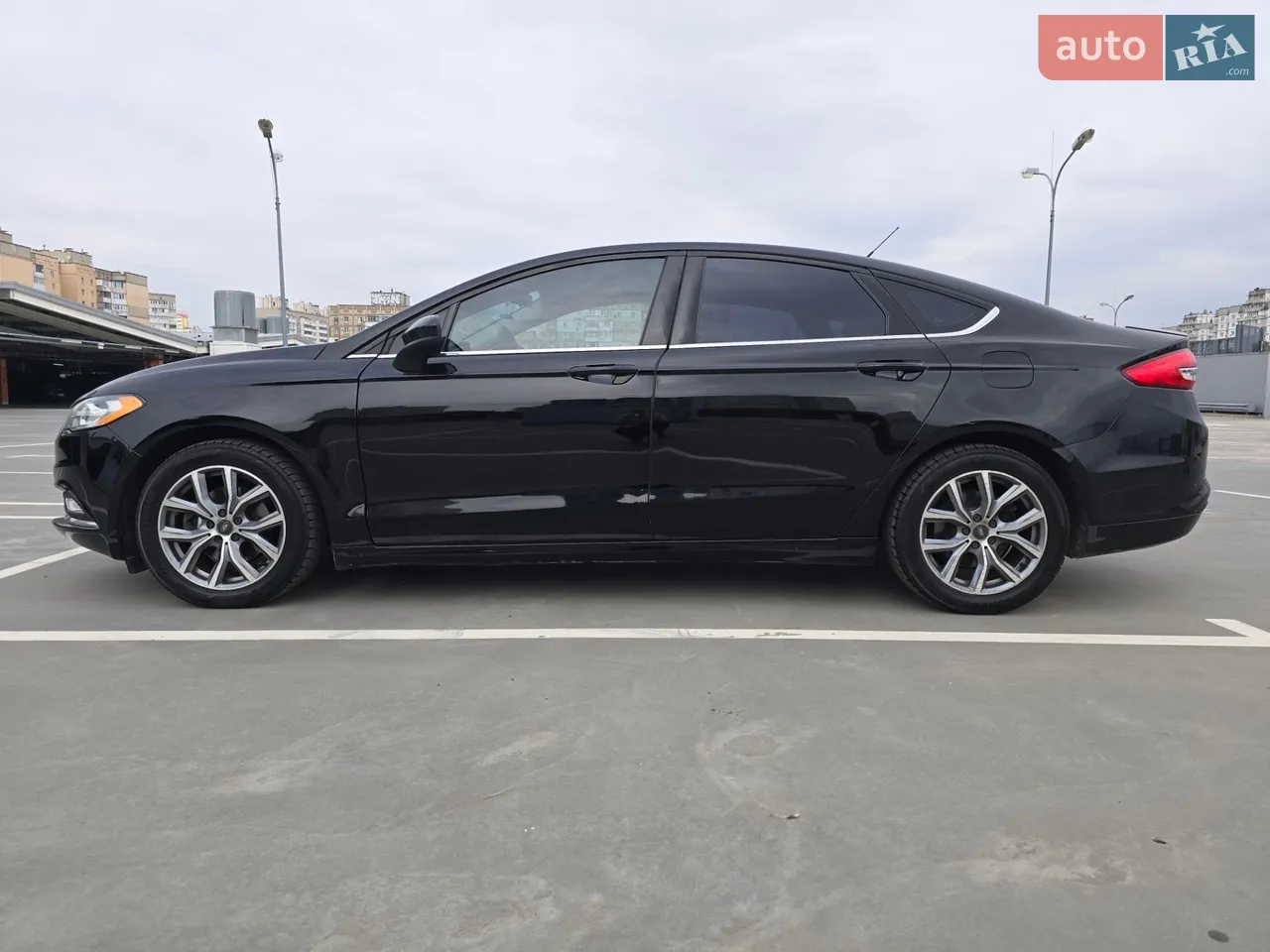 2017 Ford Fusion - мініатюра 32
