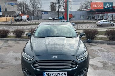 Седан Ford Fusion 2015 в Чернигове