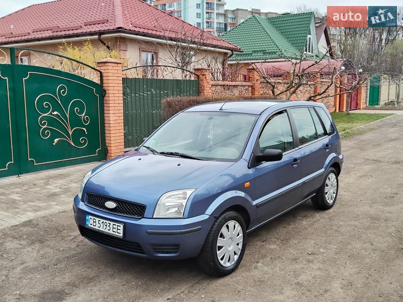 Хэтчбек Ford Fusion 2005 в Чернигове фото Хэтчбек Ford Fusion 2005 в Чернигове