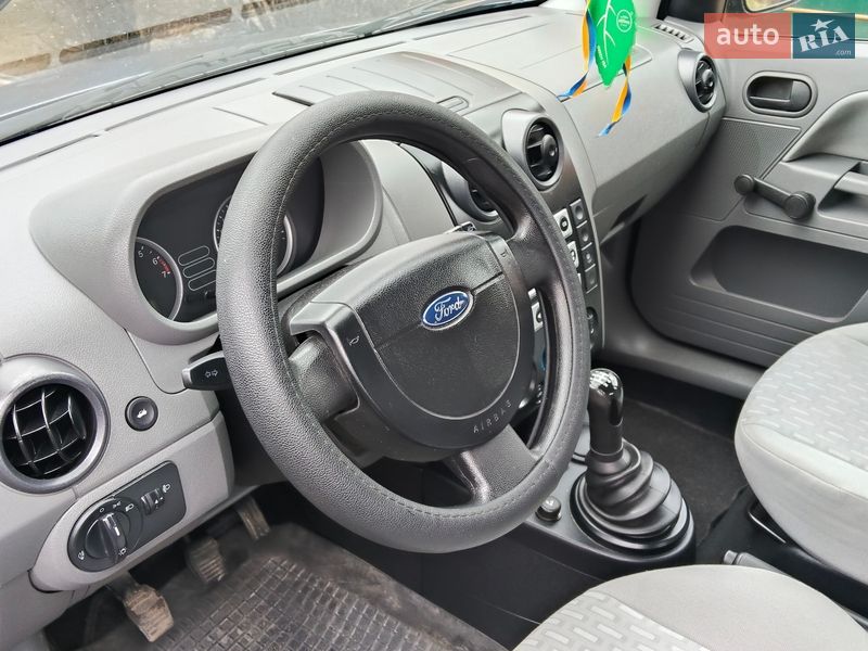 Хэтчбек Ford Fusion 2005 в Чернигове фото 21 Хэтчбек Ford Fusion 2005 в Чернигове