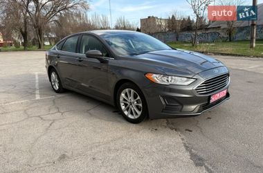 Седан Ford Fusion 2019 в Запорожье