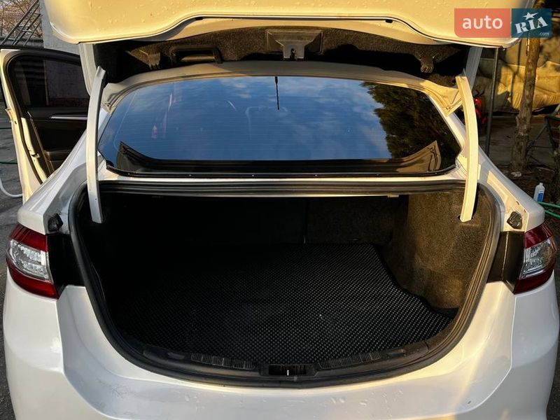 Седан Ford Fusion 2013 в Днепре фото 2 Седан Ford Fusion 2013 в Днепре