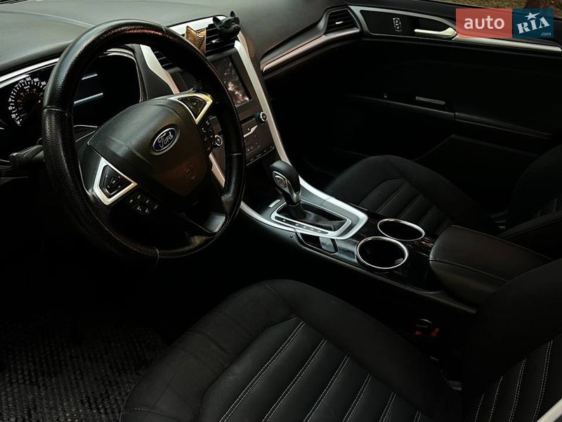 Седан Ford Fusion 2013 в Днепре фото 5 Седан Ford Fusion 2013 в Днепре