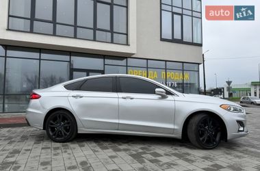 Седан Ford Fusion 2019 в Ивано-Франковске
