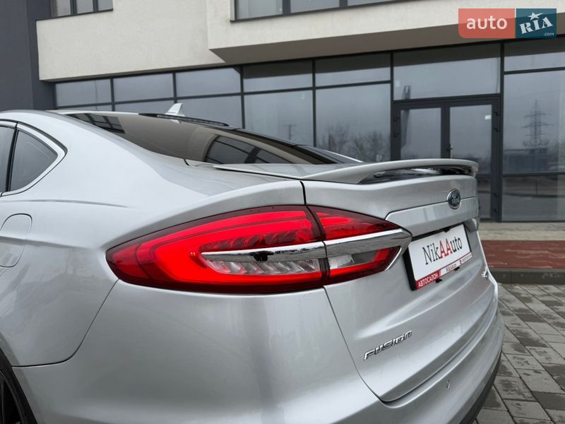 Седан Ford Fusion 2019 в Ивано-Франковске