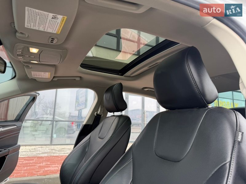 Седан Ford Fusion 2019 в Ивано-Франковске