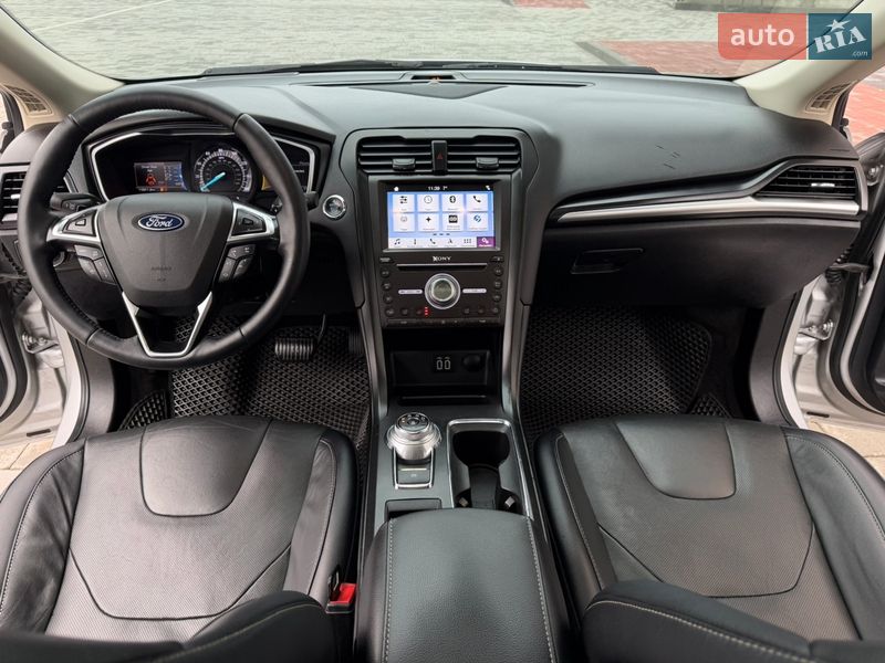 Седан Ford Fusion 2019 в Ивано-Франковске
