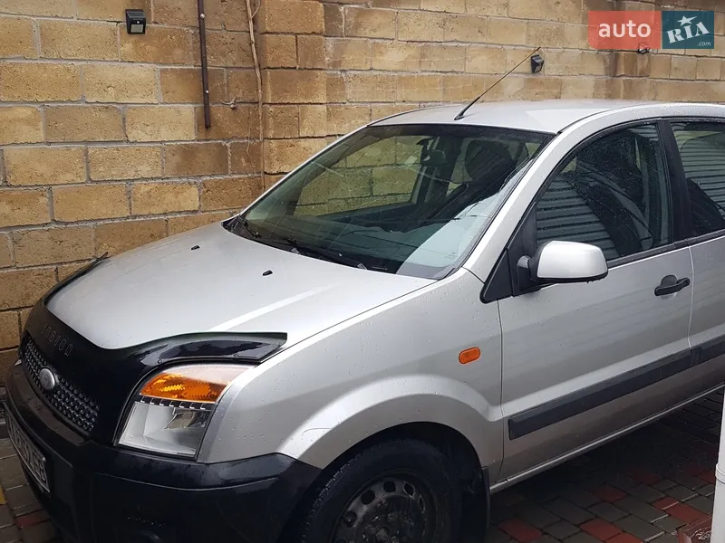 Ford Fusion 2007 VIN WF0UXXGAJU7Y08372 фото оголошення 6 з 42