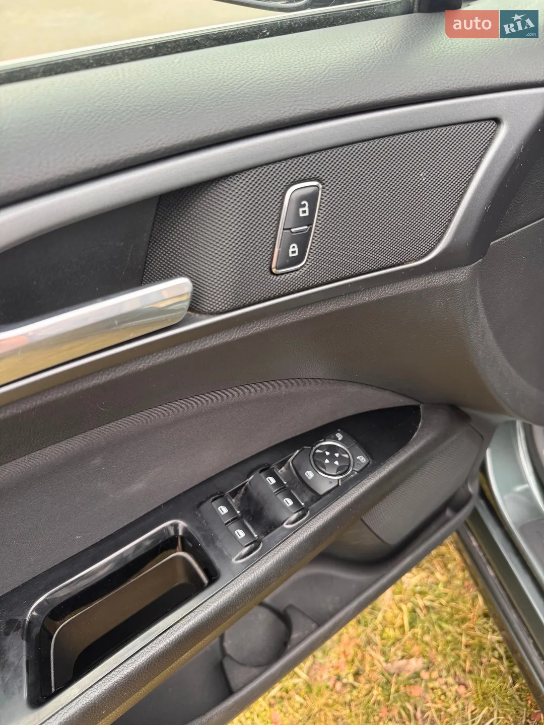 2015 Ford Fusion - мініатюра 11