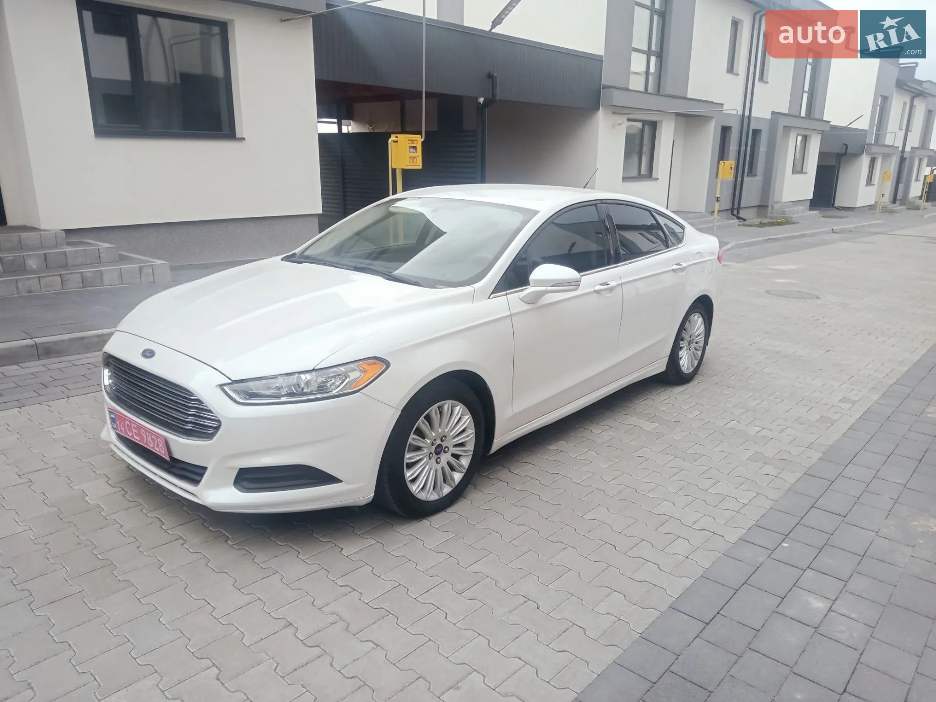 2016 Ford Fusion - мініатюра 4