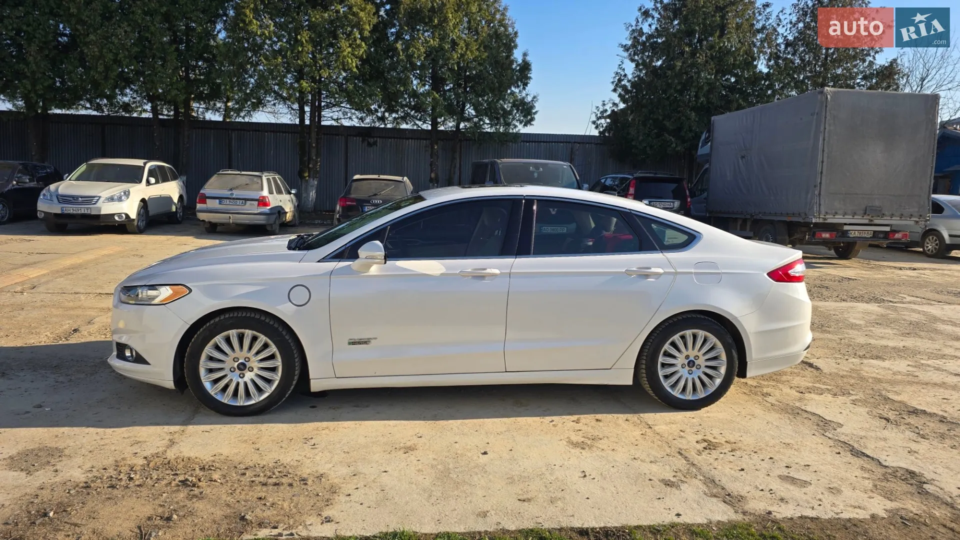 2013 Ford Fusion - мініатюра 24