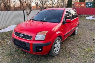 Хэтчбек Ford Fusion 2006 в Черновцах