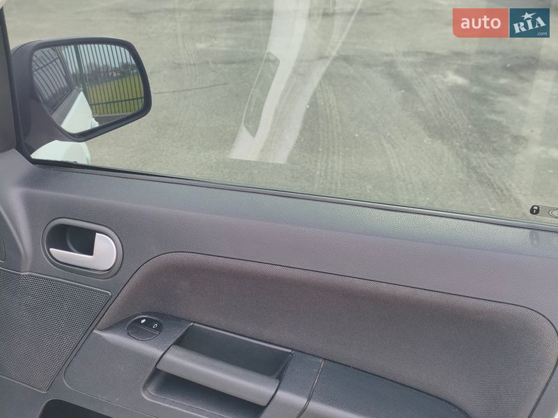 Хетчбек Ford Fusion 2011 в Броварах