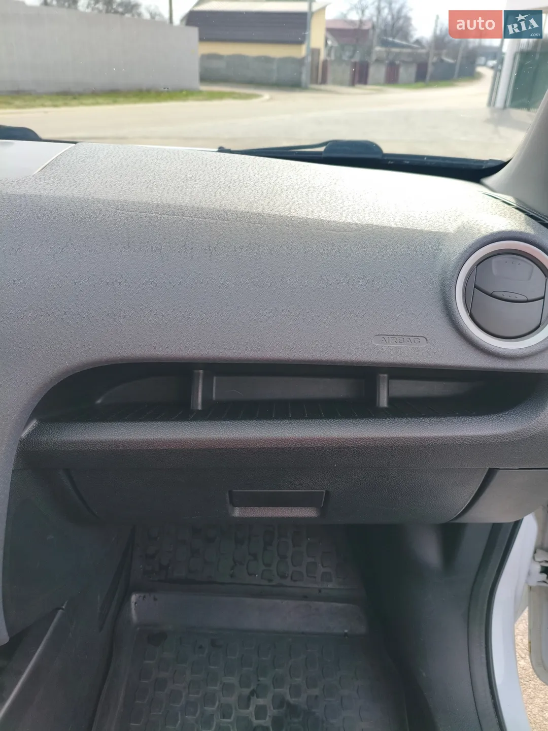 2011 Ford Fusion - мініатюра 19