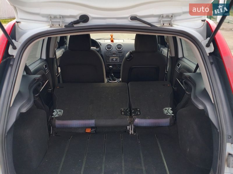 Хетчбек Ford Fusion 2011 в Броварах