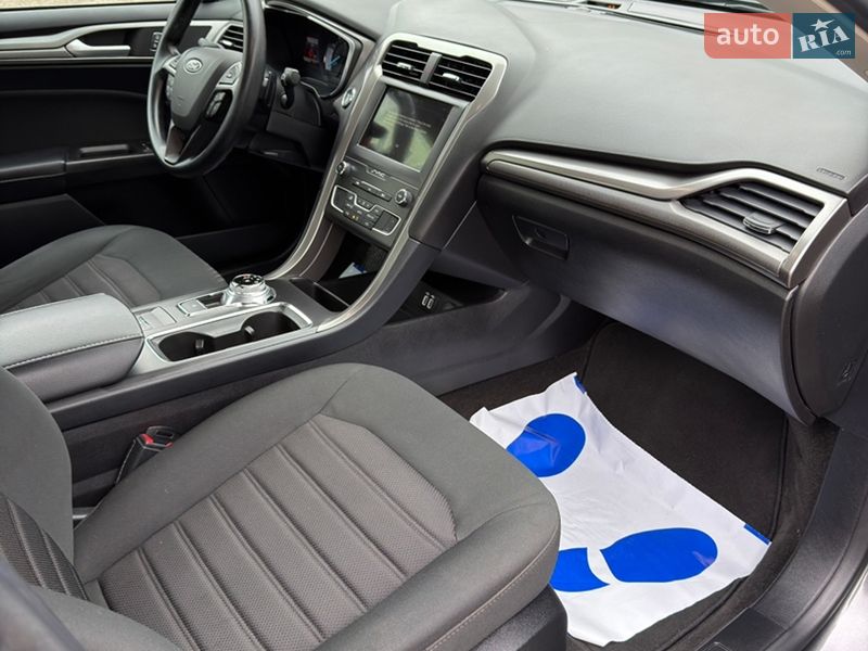 Седан Ford Fusion 2019 в Ивано-Франковске