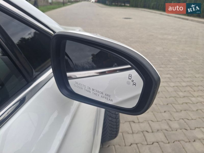 Седан Ford Fusion 2019 в Одесі