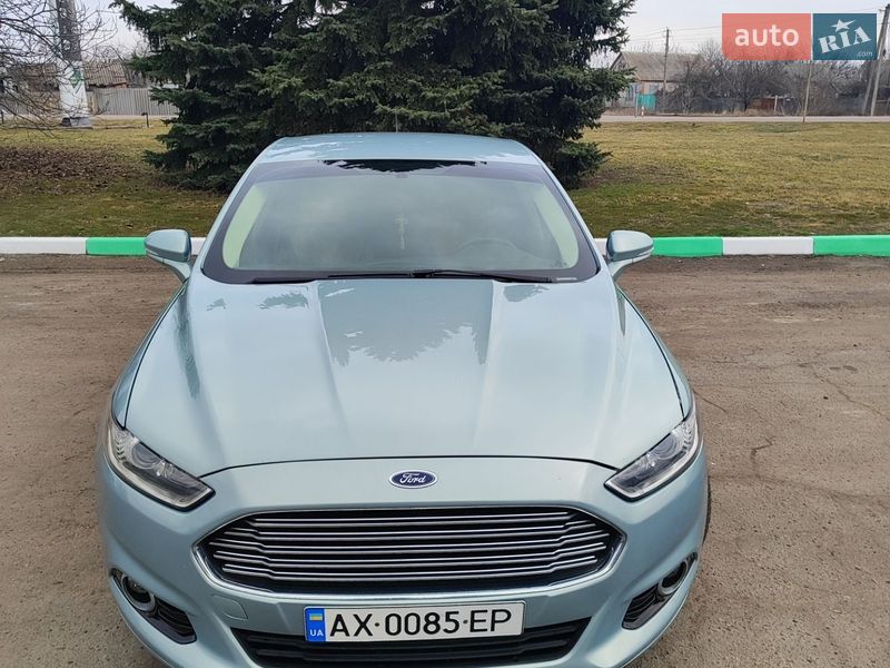 Седан Ford Fusion 2013 в Краснограде фото Седан Ford Fusion 2013 в Краснограде