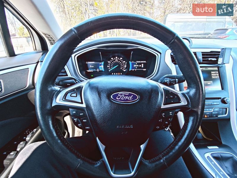 Седан Ford Fusion 2015 в Немишаево
