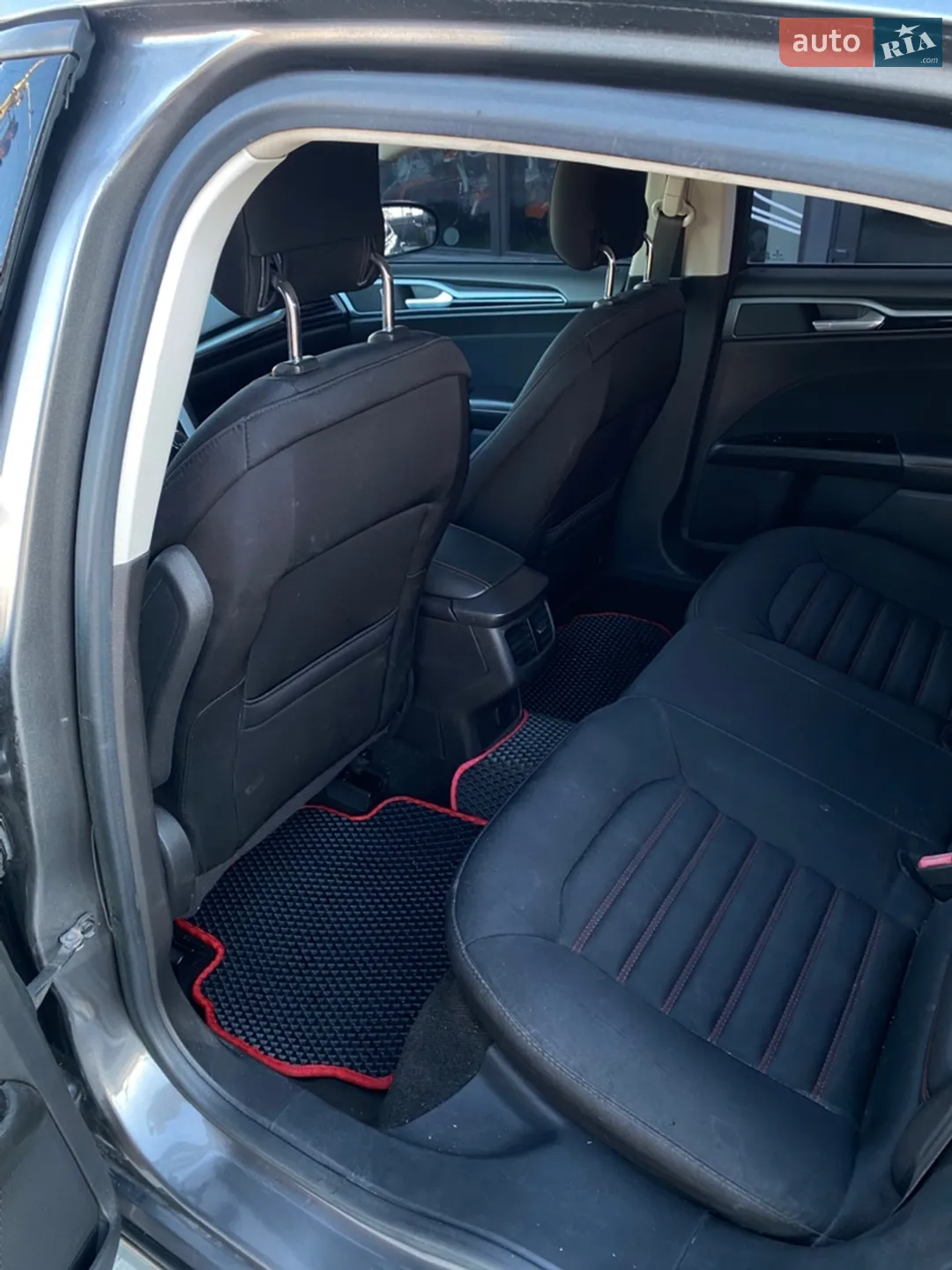 2014 Ford Fusion - мініатюра 33