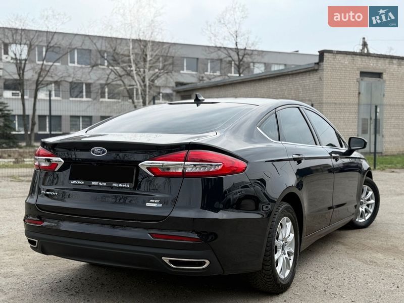 Седан Ford Fusion 2020 в Днепре