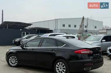 Седан Ford Fusion 2020 в Днепре