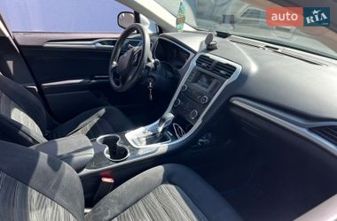 Седан Ford Fusion 2016 в Городку