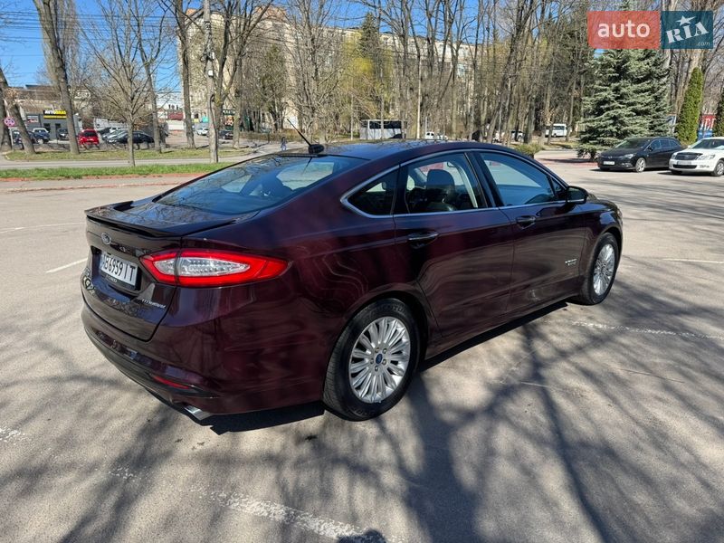 Седан Ford Fusion 2013 в Виннице