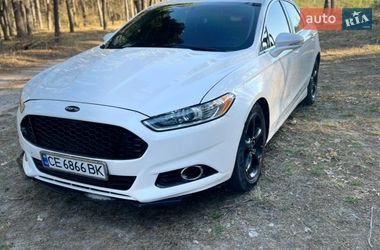 Седан Ford Fusion 2015 в Ровно