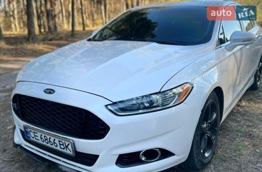 Седан Ford Fusion 2015 в Ровно