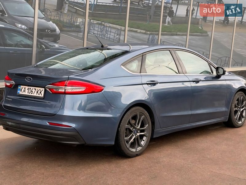 Седан Ford Fusion 2019 в Киеве фото 5 Седан Ford Fusion 2019 в Киеве