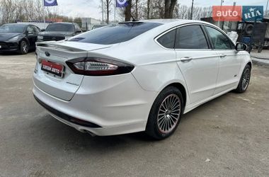 Седан Ford Fusion 2016 в Виннице