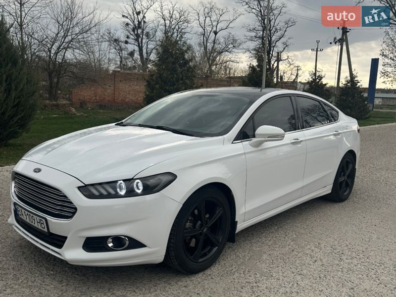 Седан Ford Fusion 2015 в Знаменке